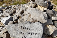 Pietra di vetta