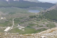 Piana di Campo Felice con il Laghetto in piena forma