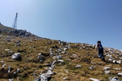 Alessio verso il rifugio di vetta