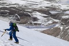 Alessio salendo verso la cresta