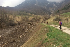 Impressionante slavina dal grande imbuto