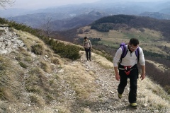 Salendo verso la fonte del Pastore