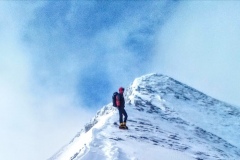 Daniele quasi in vetta al Monte Porche