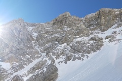 L'imponente parete Nord di Cima Lago