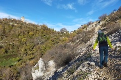 Risalita verso il piccolo paese