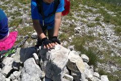 Alessio in vetta al Monte Porche