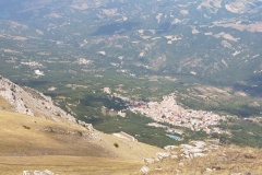 Uno sguardo a valle, verso il paese