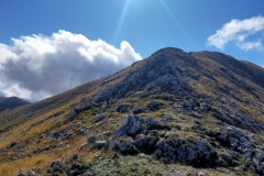 La cima in lontananza