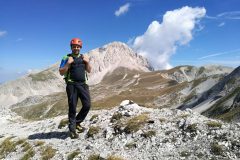 Stefano sulla cresta verso il Monte Portella