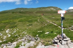 Guardando la cresta Nord sotto al Cusna