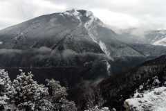 Monte Foltrone tra la nebbia