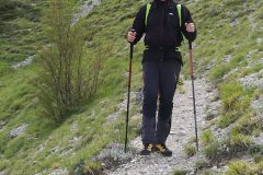 Stefano scendendo quasi alla fonte del Pastore