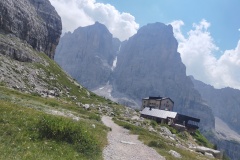 Rifugio Ai Brentei