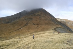 Salendo verso Cima Lepri