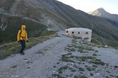 Stefano tra il freddo del Rifugio del Fargno