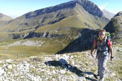 Alessio a salire verso il Monte Bove Sud