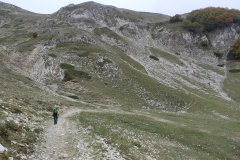 Tratto di strada semi carrabile